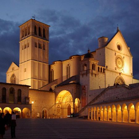 نزل Acquaspartaفي San Francesco المظهر الخارجي الصورة