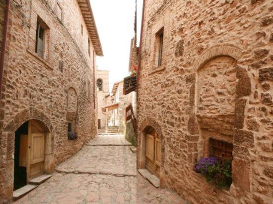نزل Acquaspartaفي San Francesco المظهر الخارجي الصورة